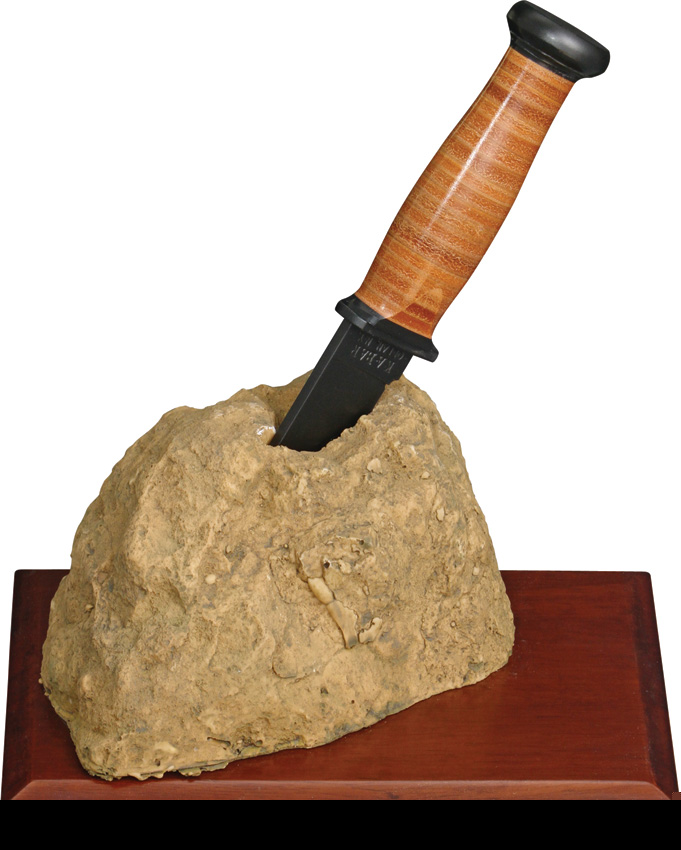 Ka-Bar Excalibur Display.